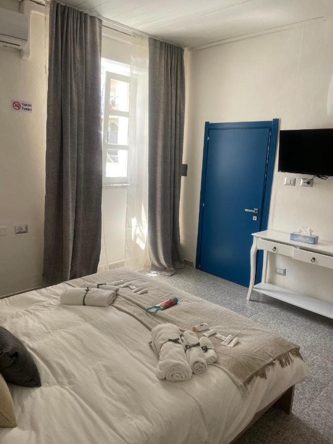 St.Joseph Bed and Breakfast Olbia Exteriör bild